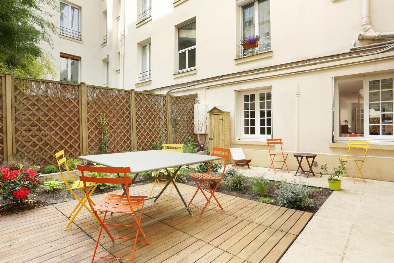 Apartment Champs Elysees By Studio Prestige Paris Exteriör bild